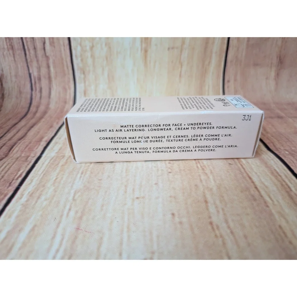 FENTY Beauty Match Stix Correcting Skinstick 02 BANANA Full Size New in Box
